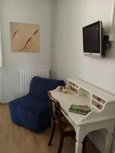 Tweepersoonskamer met eigen badkamer — BINARIO 5